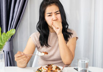 Pertolongan Pertama Tersedak untuk Orang Dewasa dan Anak