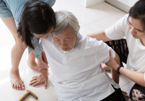 Langkah-Langkah Sederhana Pertolongan Pertama Pada Gejala Stroke