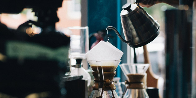 Amankah mengkonsumsi Kafein terlalu banyak?